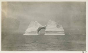 Image of Iceberg- arch